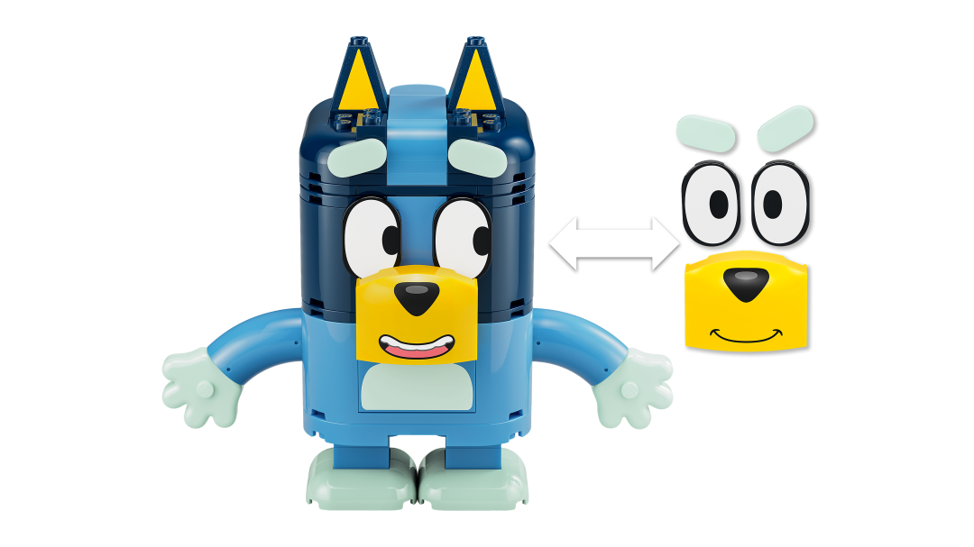 LEGO Bluey Brick-Built Bluey Family 11217