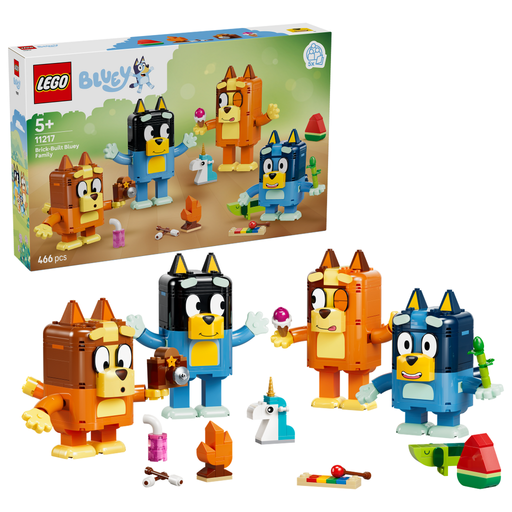 LEGO Bluey Brick-Built Bluey Family 11217