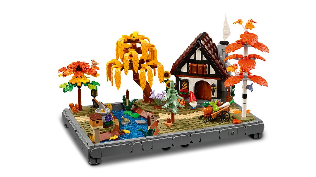 LEGO ICONS Autumn Cottage Garden 11372