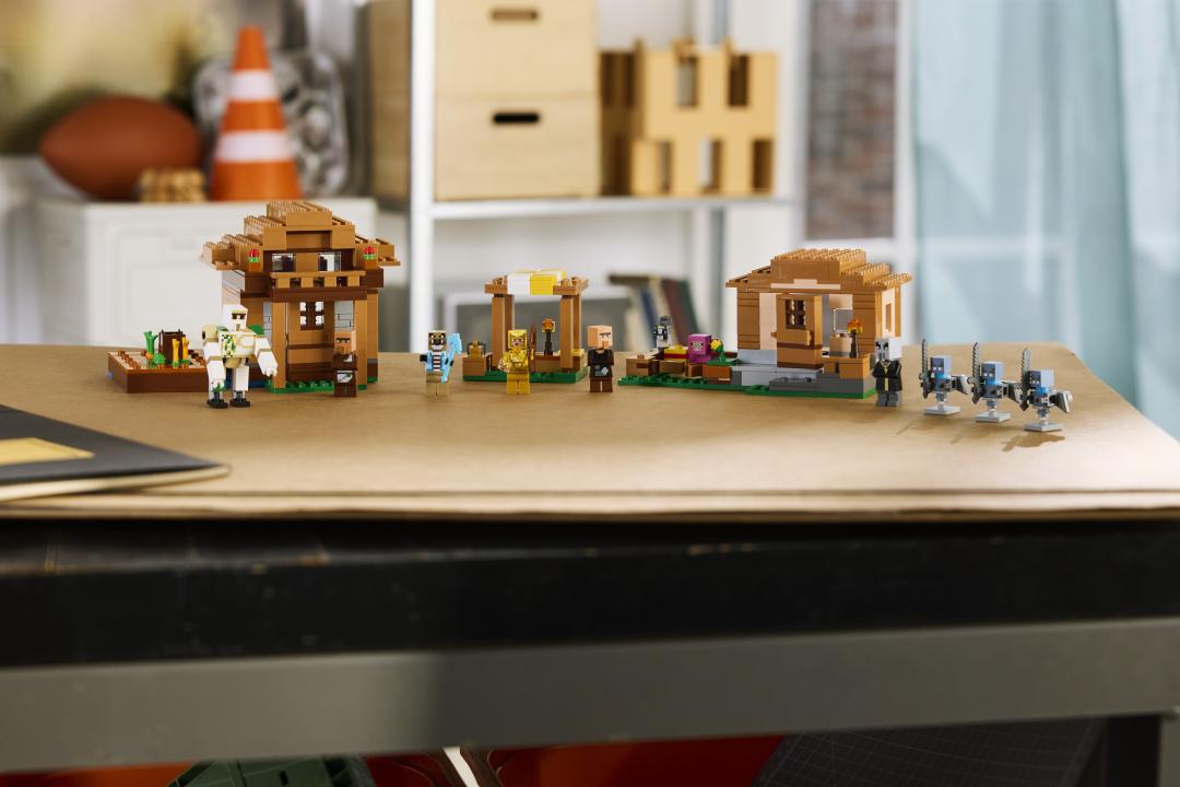 LEGO Minecraft Evoker Village Attack 21596
