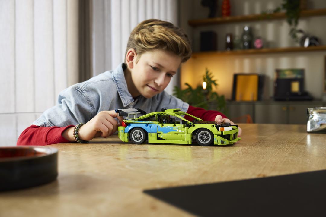 LEGO Technic Fast and Furious Mitsubishi Eclipse Car 42229
