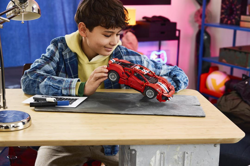 LEGO Technic Ferrari 488 PISTA Car 42235