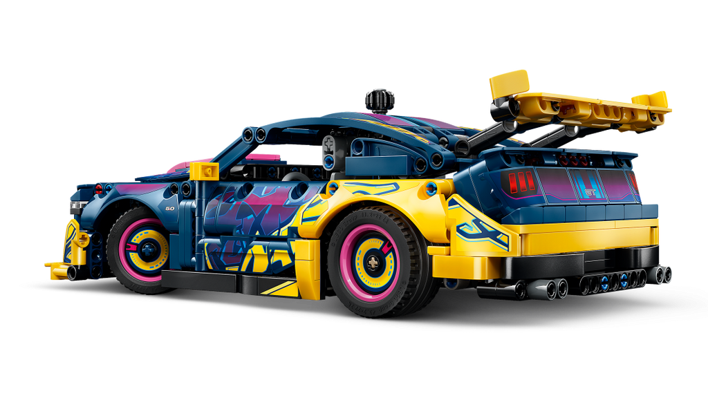 LEGO Technic Custom Garage Ford Mustang GT Car 42236