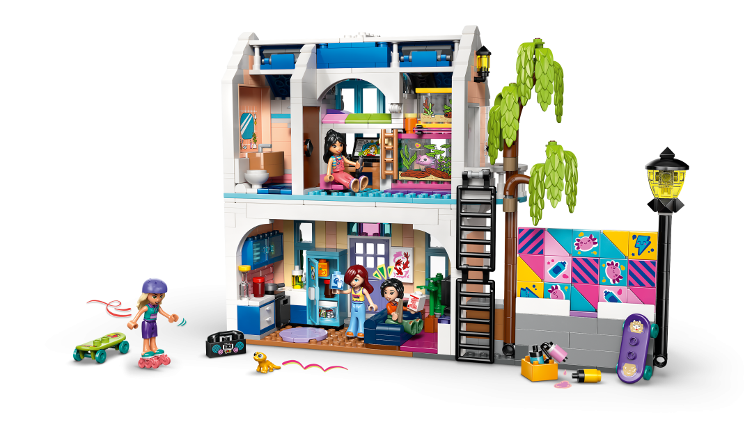 LEGO Friends Liann's Family House 42687