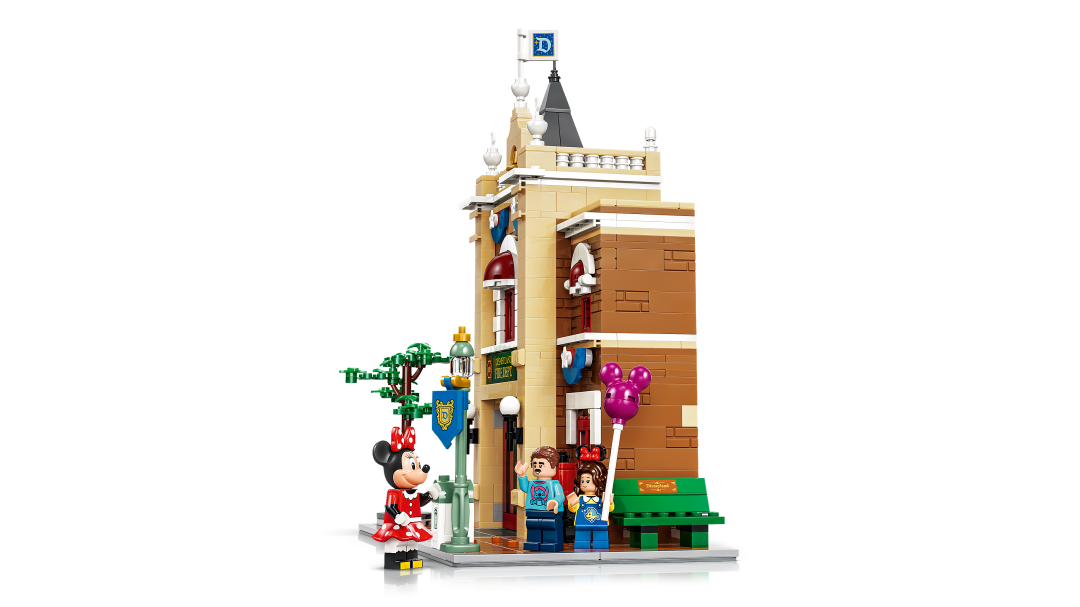 LEGO Disney Main Street, U.S.A. 43302