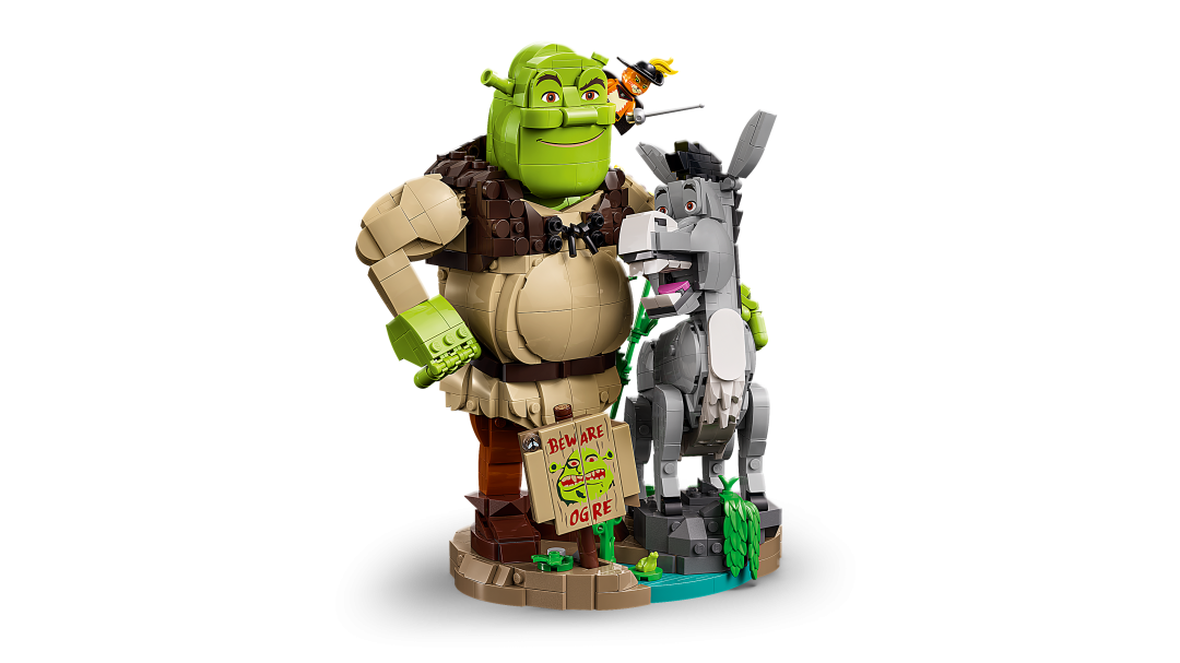 LEGO ICONS Shrek, Donkey & Puss in Boots 72423