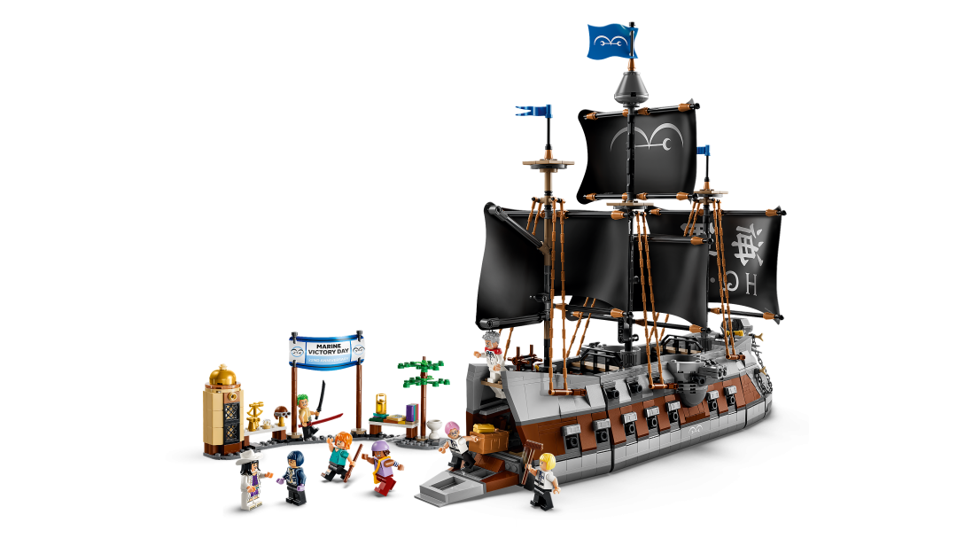 LEGO One Piece Garp's Marine Battleship 75646