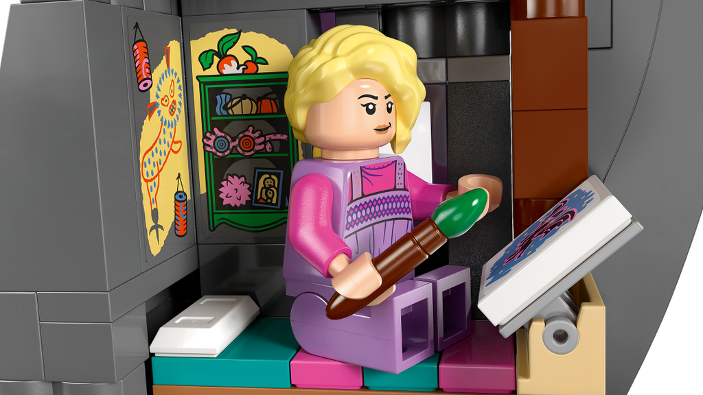 LEGO Harry Potter Luna Lovegood's House 76467