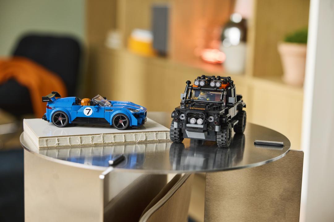 LEGO Speed Champions Jaguar Project 7 & Land Rover Defender 77264