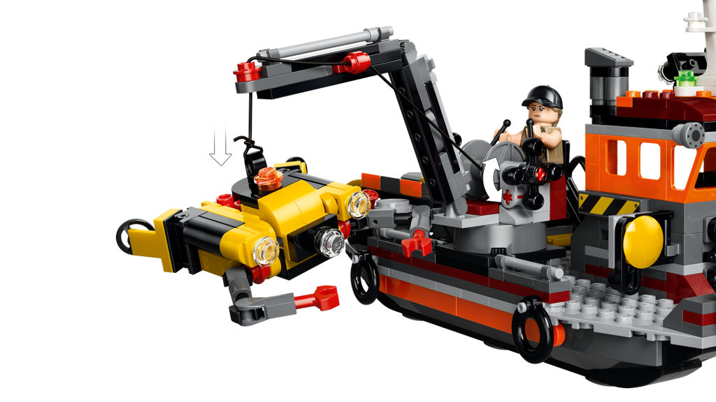 LEGO Jurassic World Mosasaurus Dinosaur Boat Attack 77983