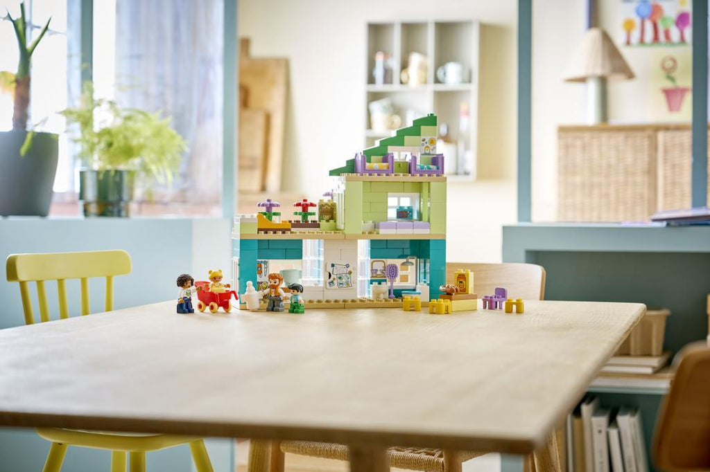LEGO DUPLO 3-in-1 Modern Family House with Figures 10470