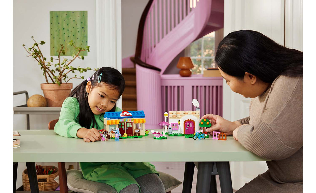 LEGO Animal Crossing Nook's Cranny & Rosie's House 77050