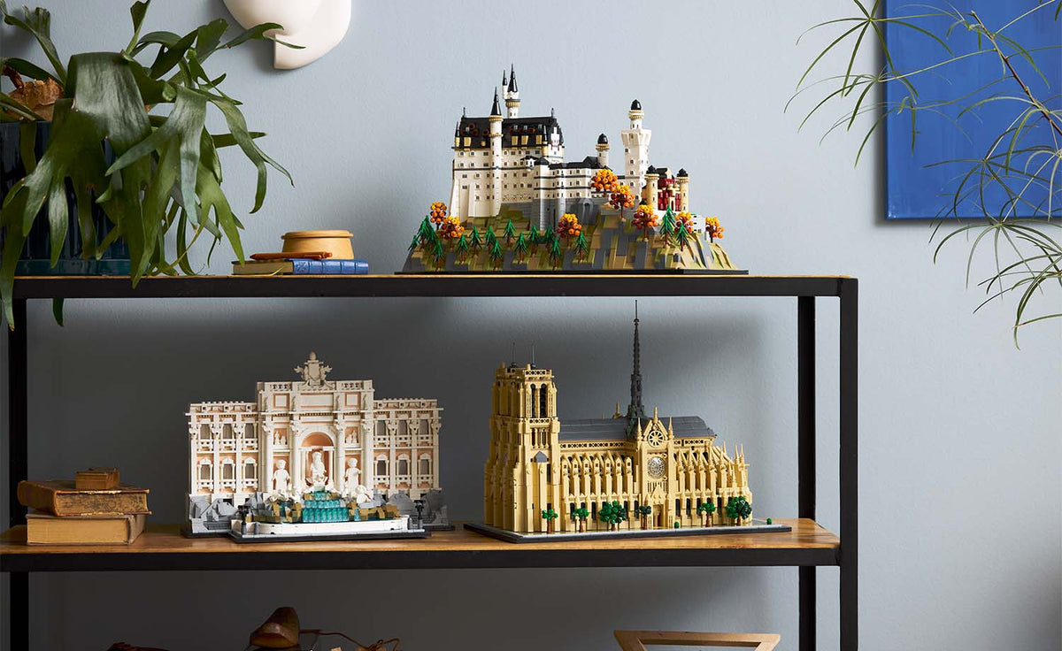 LEGO Architecture Neuschwanstein Castle 21063
