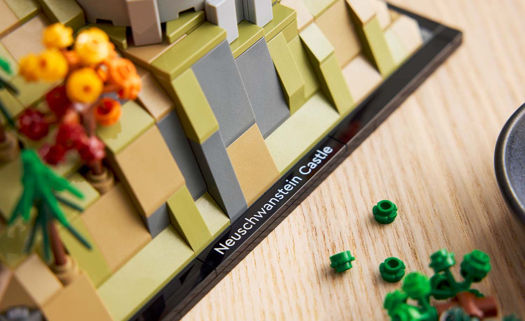 LEGO Architecture Neuschwanstein Castle 21063