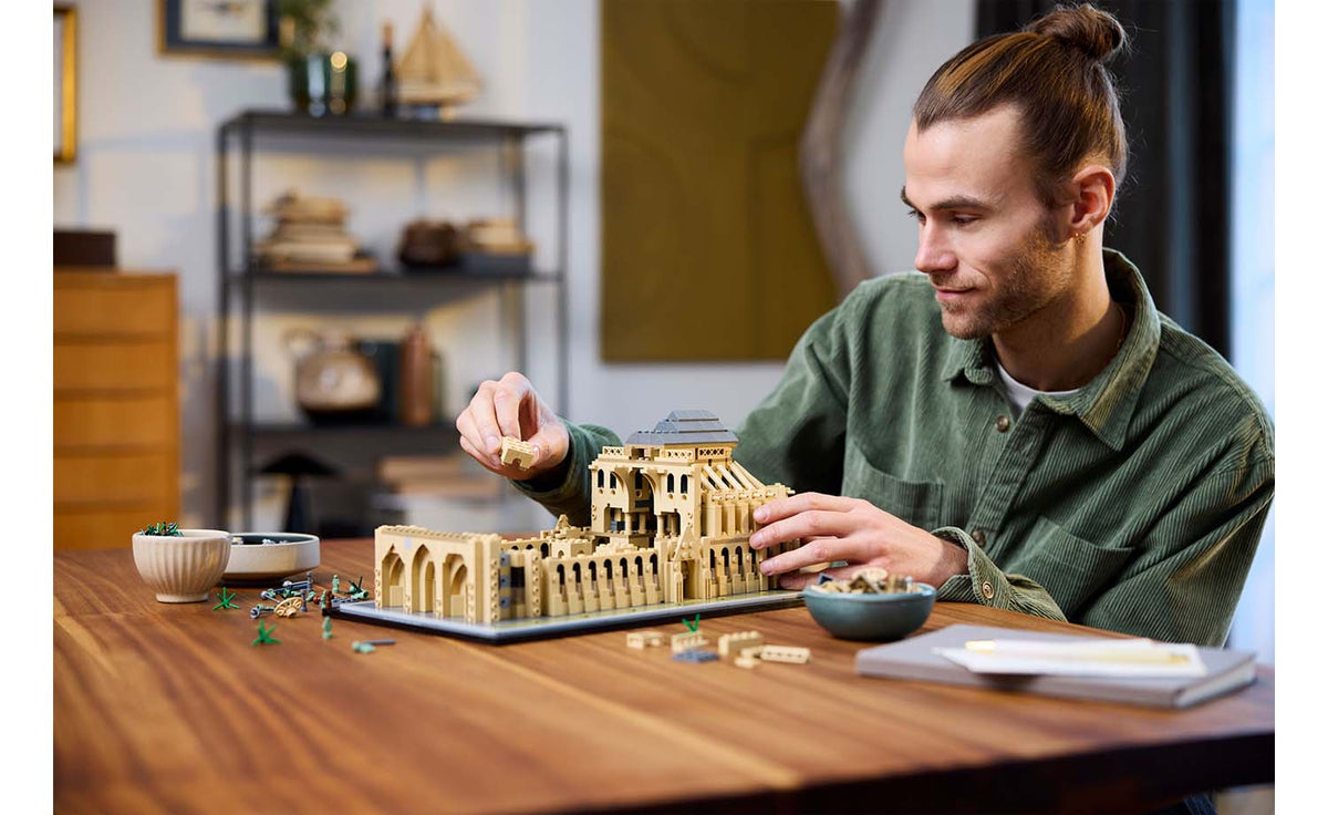 LEGO Architecture Notre-Dame de Paris 21061