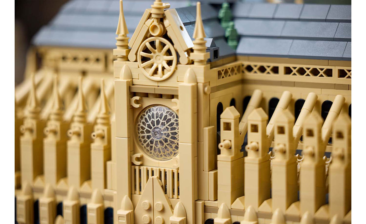 LEGO Architecture Notre-Dame de Paris 21061