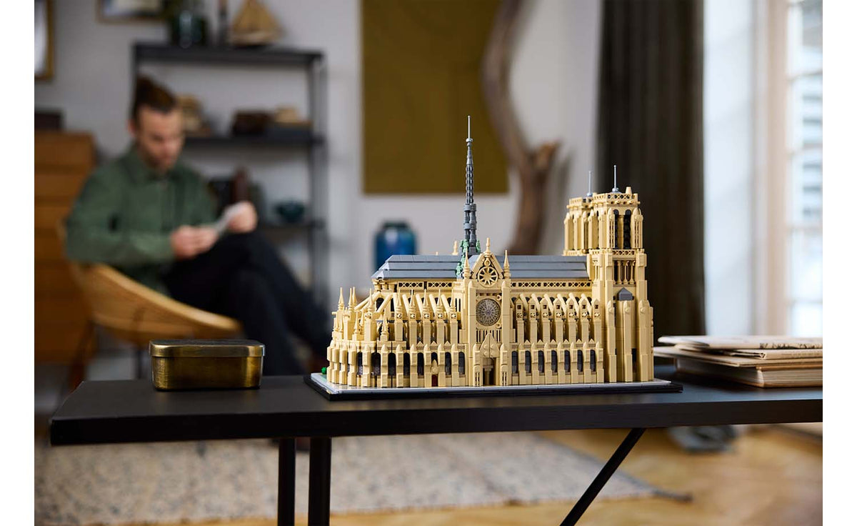 LEGO Architecture Notre-Dame de Paris 21061