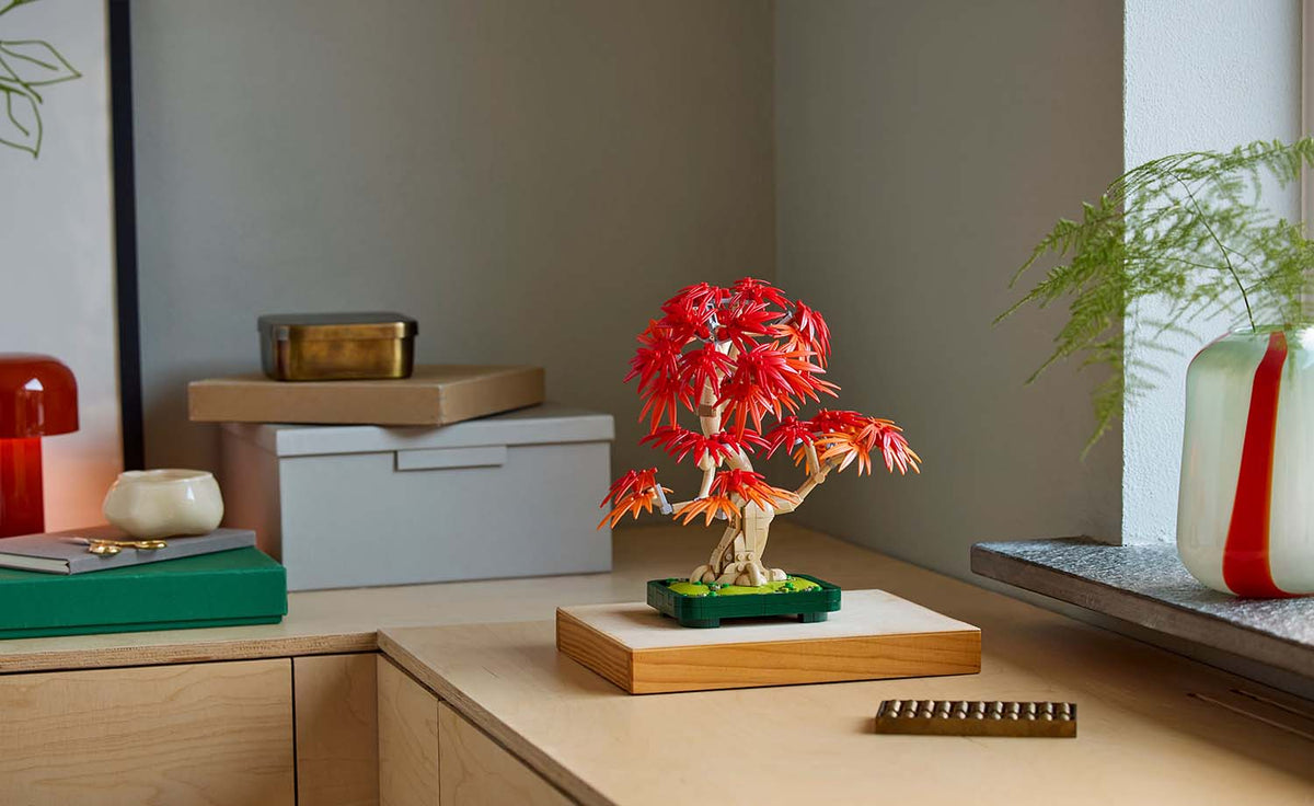 LEGO Botanicals Japanese Red Maple Bonsai Tree 10348