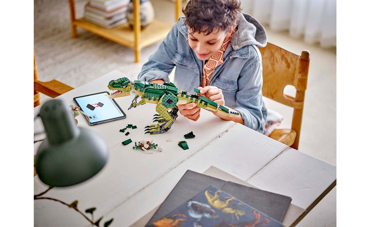 LEGO Creator 3-in-1 T. rex 31151