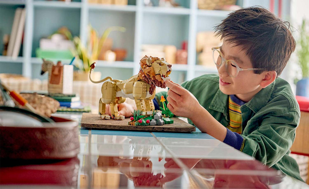LEGO Creator 3-in-1 Wild Animals: Majestic Lion 31386
