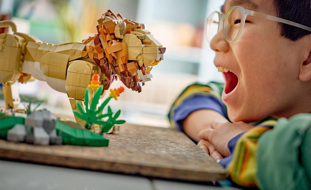 LEGO Creator 3-in-1 Wild Animals: Majestic Lion 31386