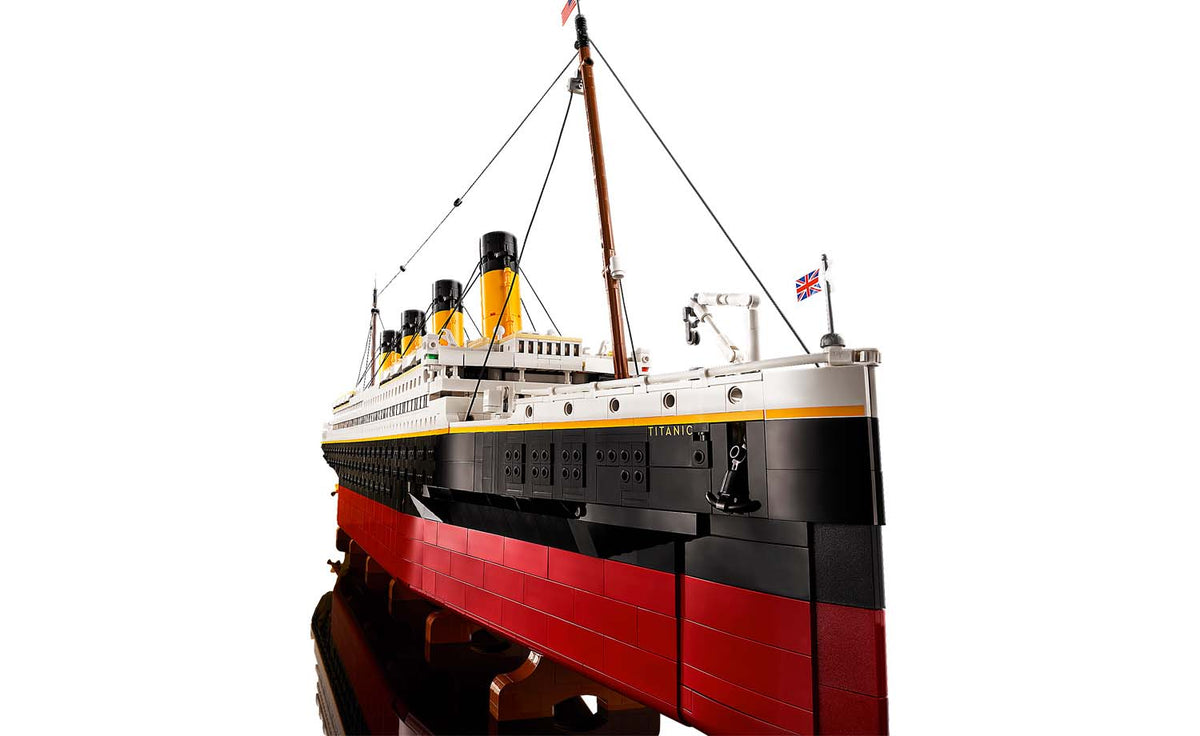 LEGO ICONS Titanic 10294