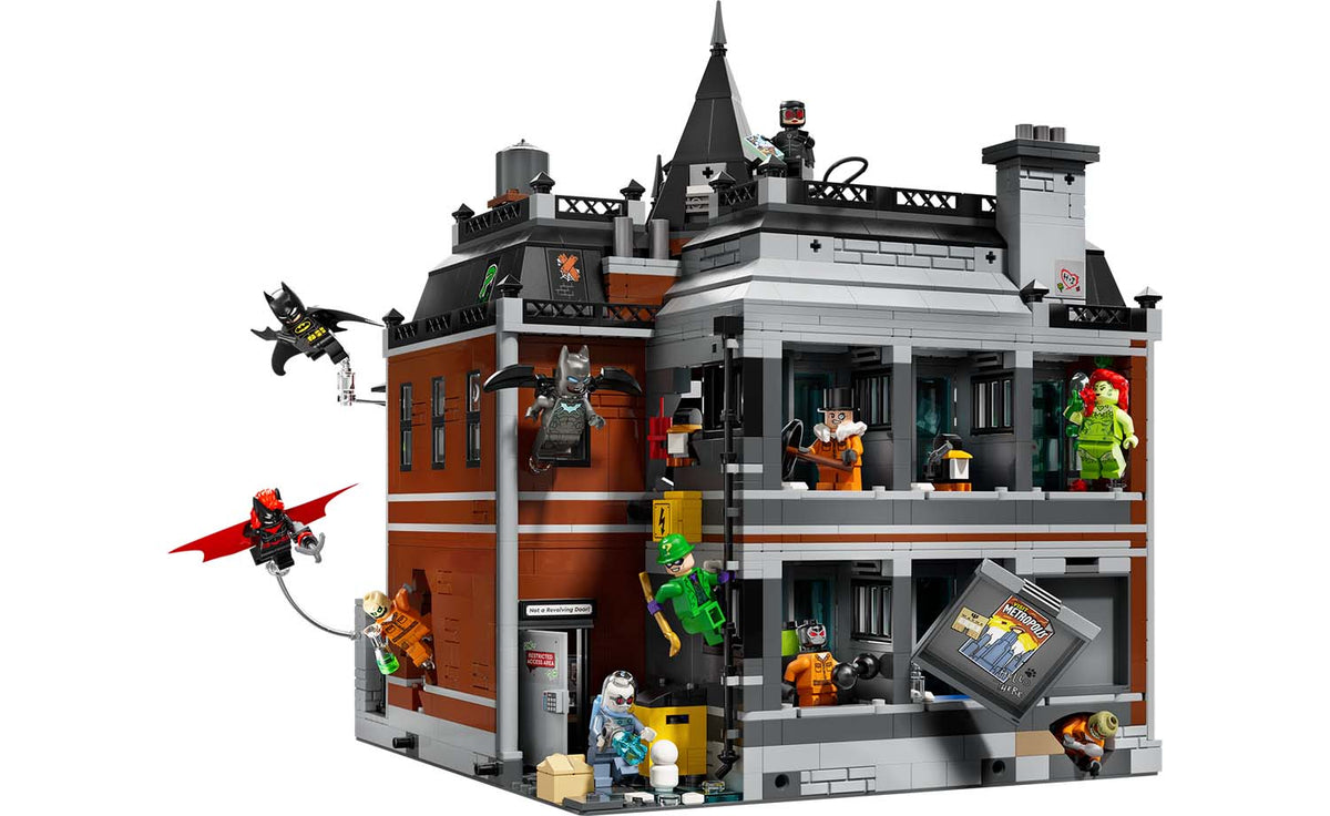 LEGO DC Arkham Asylum 76300