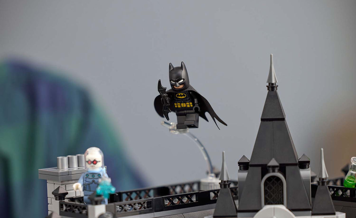 LEGO DC Arkham Asylum 76300