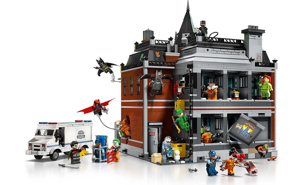LEGO DC Arkham Asylum 76300