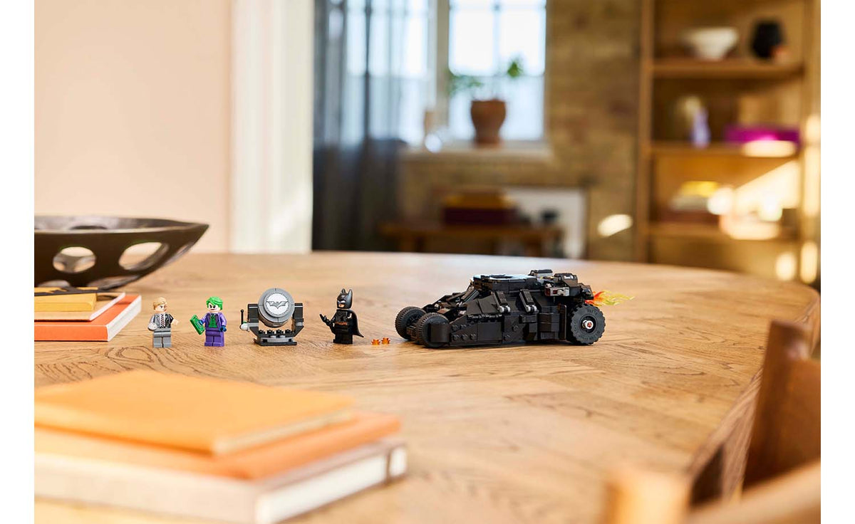 LEGO DC Batman Tumbler vs. Two-Face & The Joker 76303