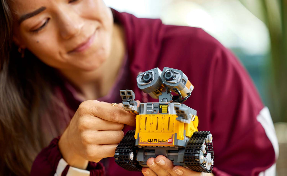 LEGO Disney WALL-E and EVE 43279