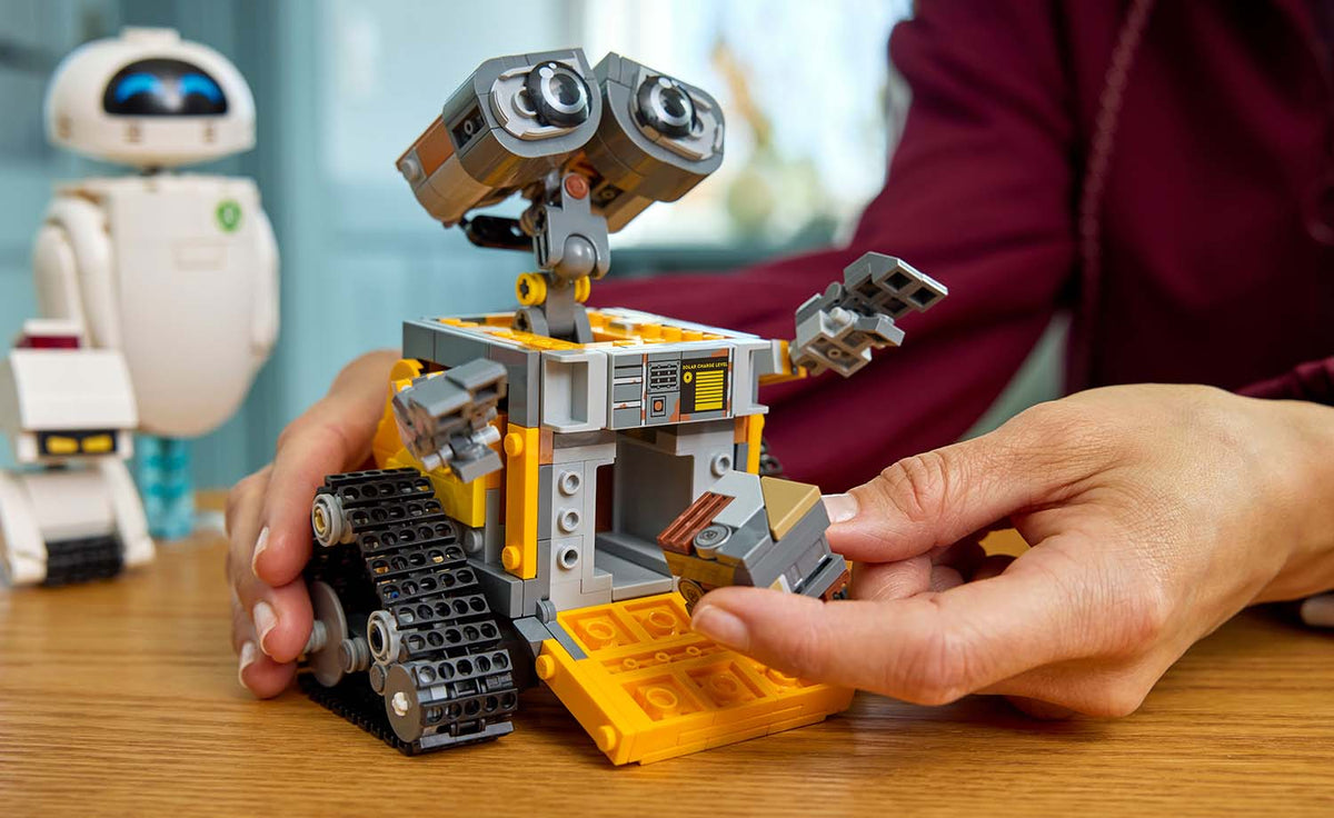 LEGO Disney WALL-E and EVE 43279