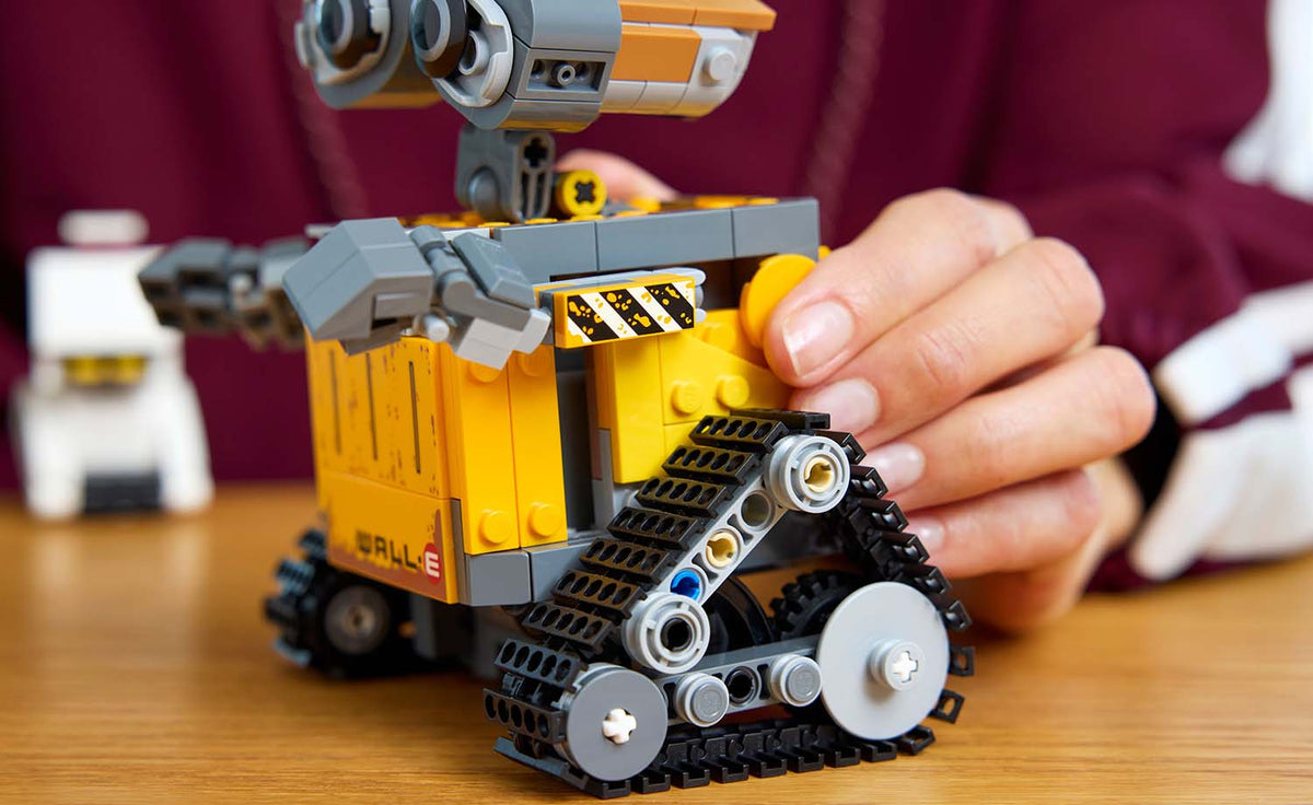 LEGO Disney WALL-E and EVE 43279