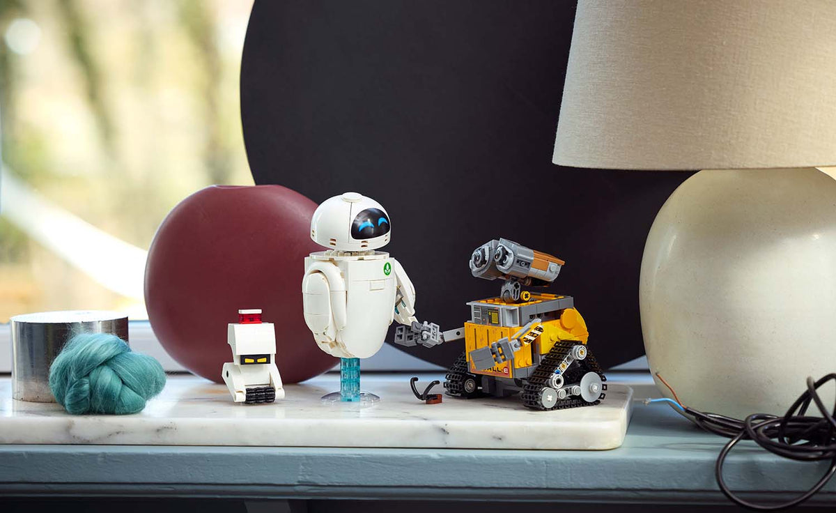 LEGO Disney WALL-E and EVE 43279