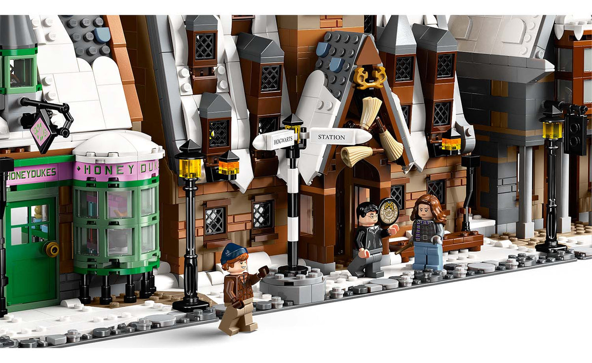 LEGO Harry Potter Hogsmeade Village – Collectors' Edition 76457