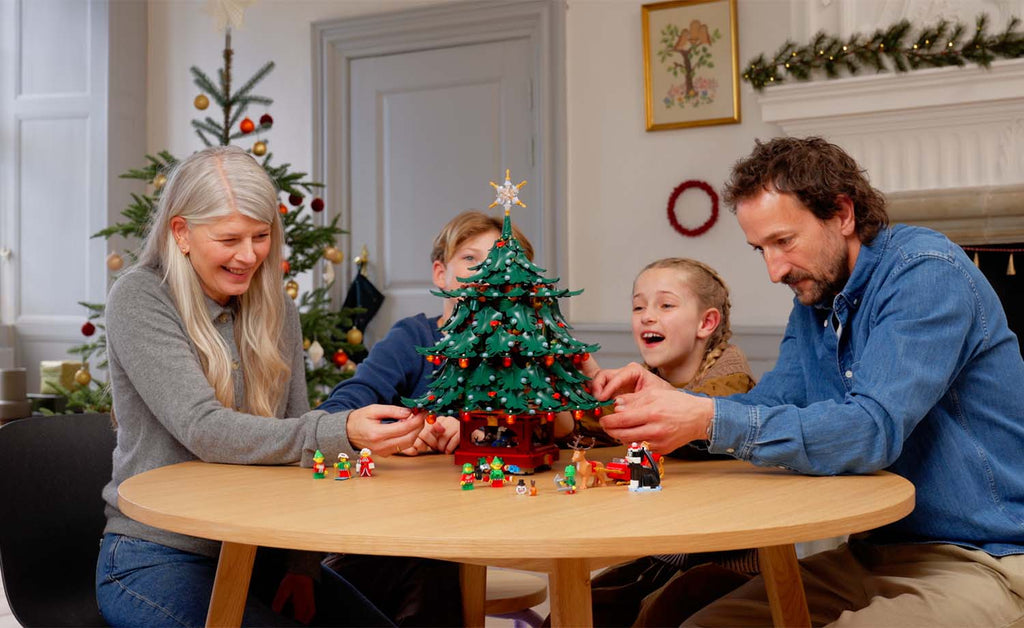 LEGO Iconic Family Christmas Tree Decoration 41843