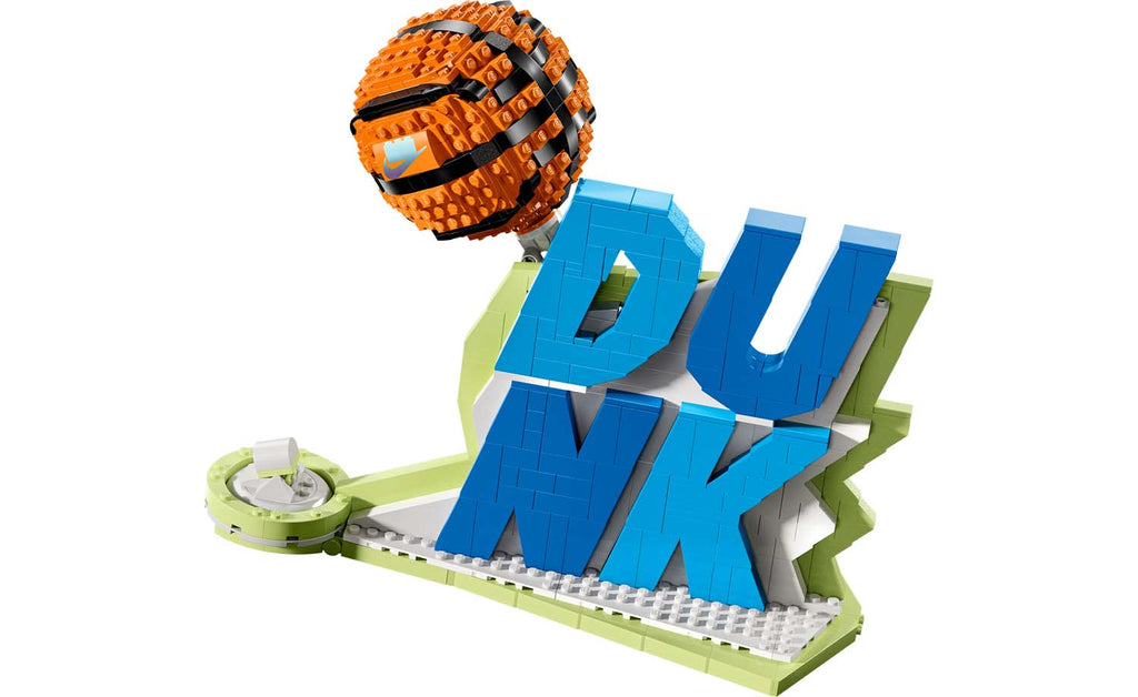 LEGO Iconic Nike Dunk 43008