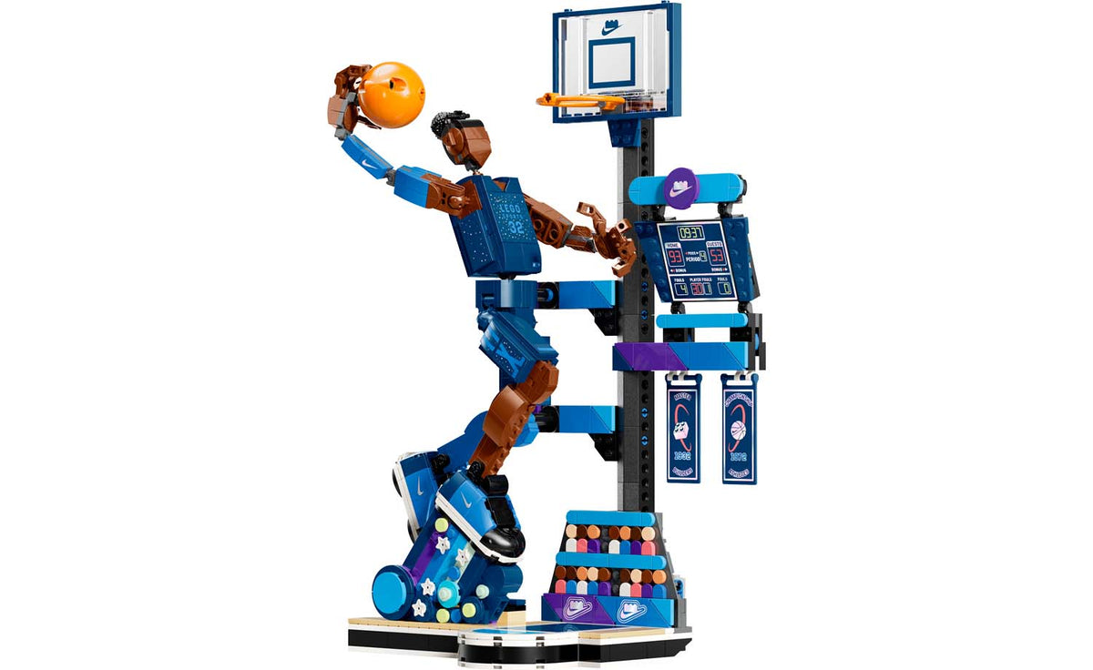 LEGO Iconic Nike Slam Dunk 43010