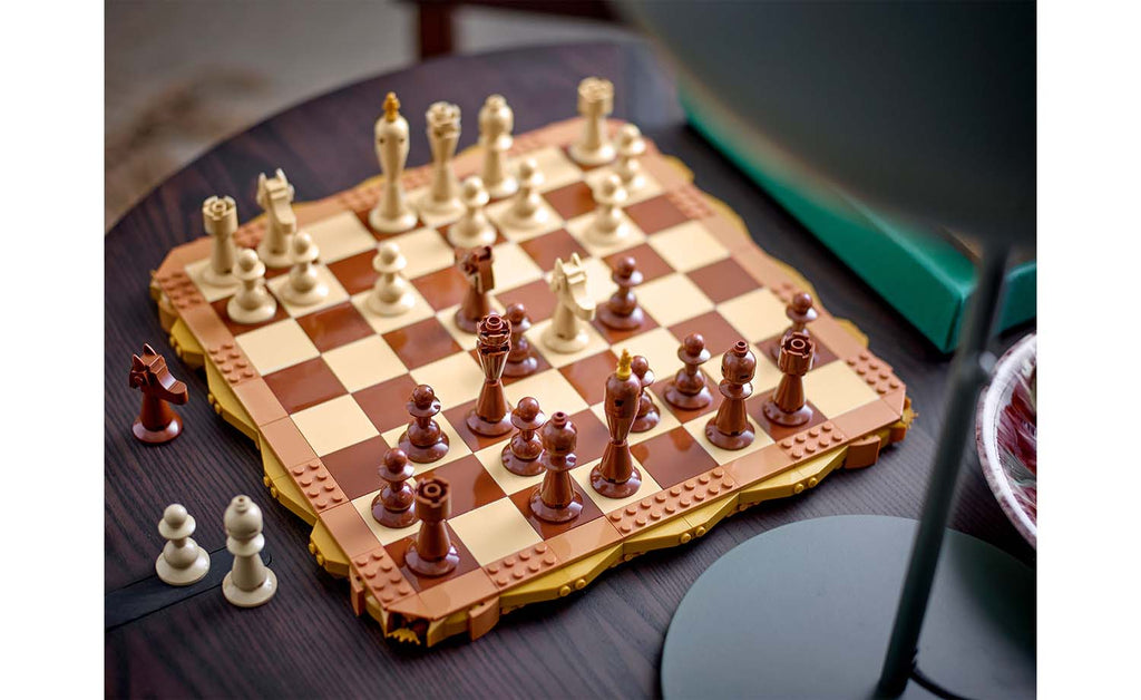 LEGO Iconic Traditional Chess Set 40719