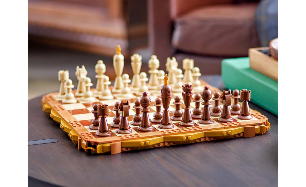 LEGO Iconic Traditional Chess Set 40719