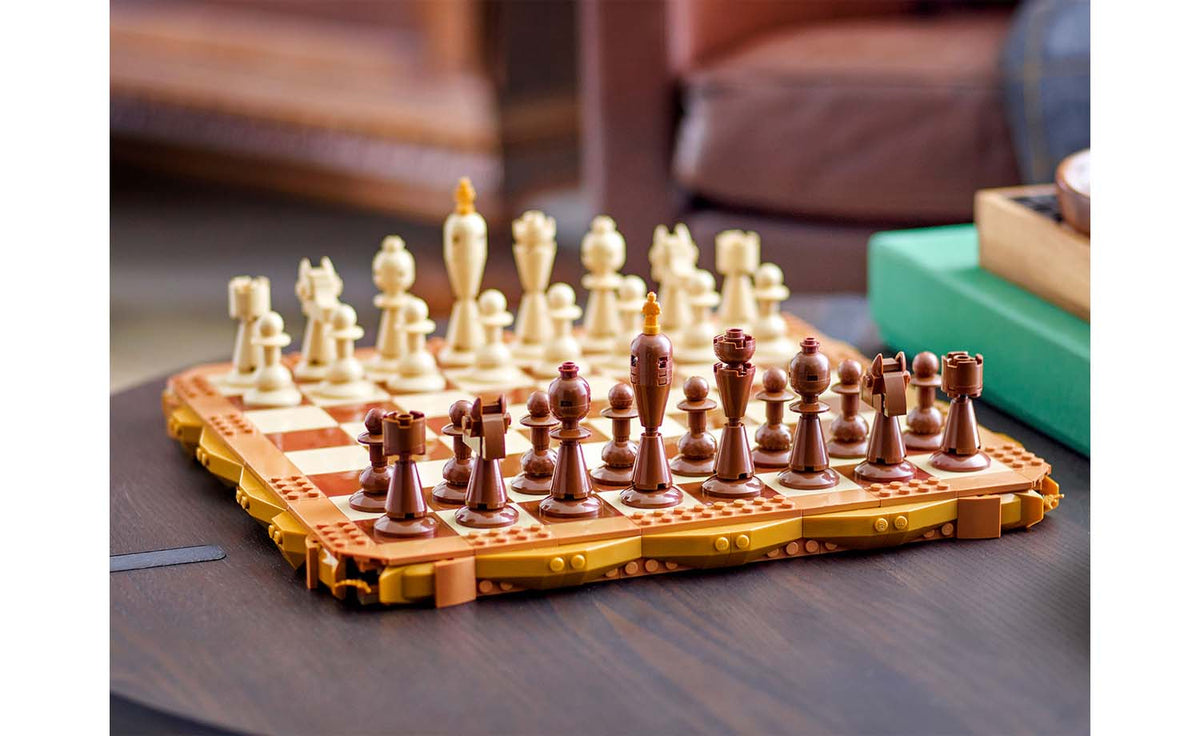 LEGO Iconic Traditional Chess Set 40719