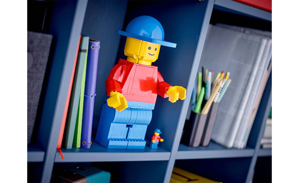 LEGO Iconic Up-Scaled Minifigure 40649