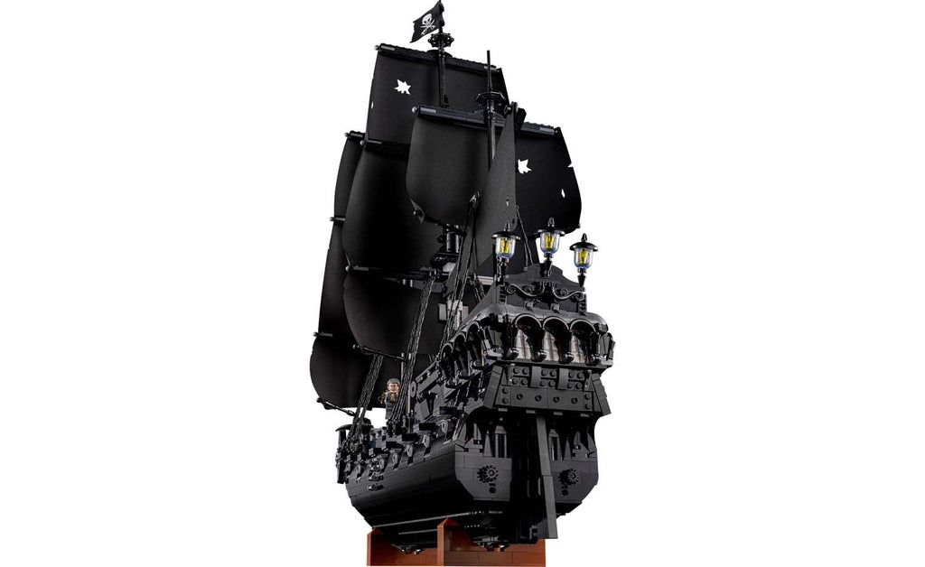 LEGO ICONS Captain Jack Sparrow's Pirate Ship 10365