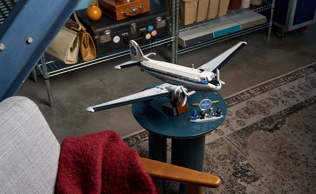 LEGO ICONS Douglas DC-3 PAN AM Airliner 11378