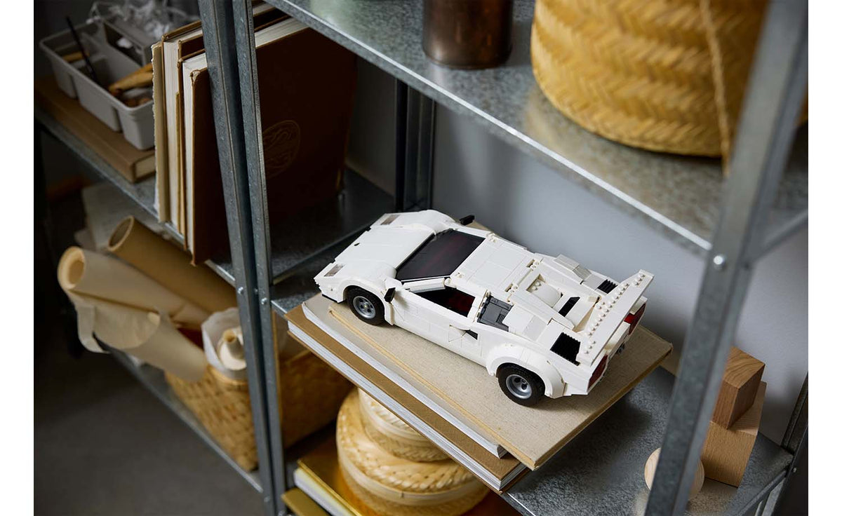LEGO ICONS Lamborghini Countach 5000 Quattrovalvole 10337