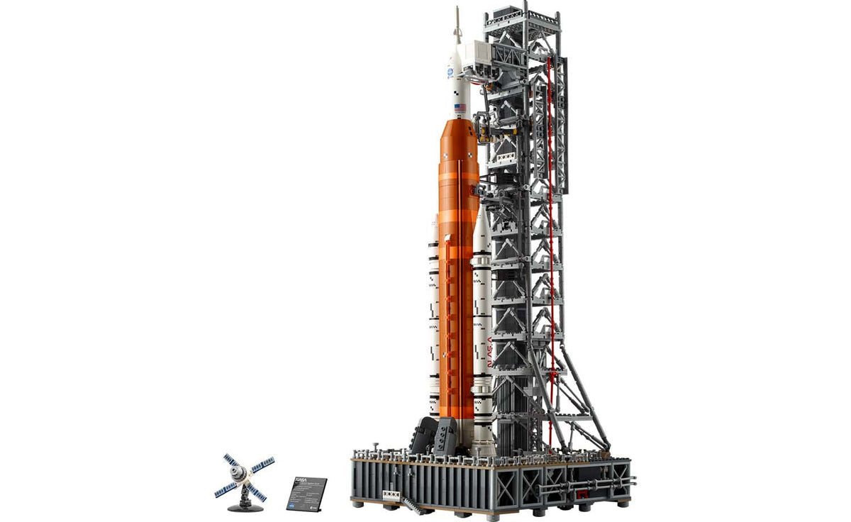LEGO ICONS NASA Artemis Space Launch System 10341