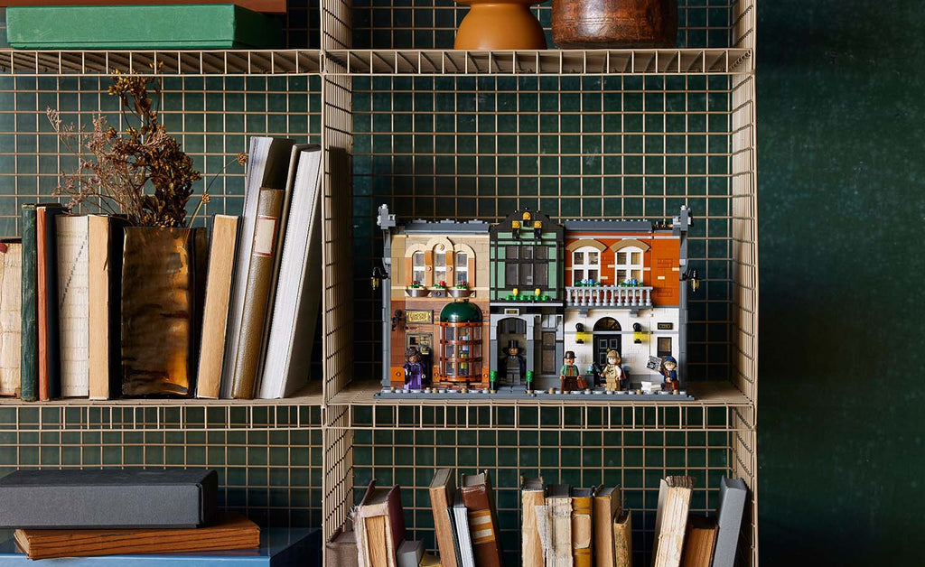 LEGO ICONS Sherlock Holmes: Book Nook 10351