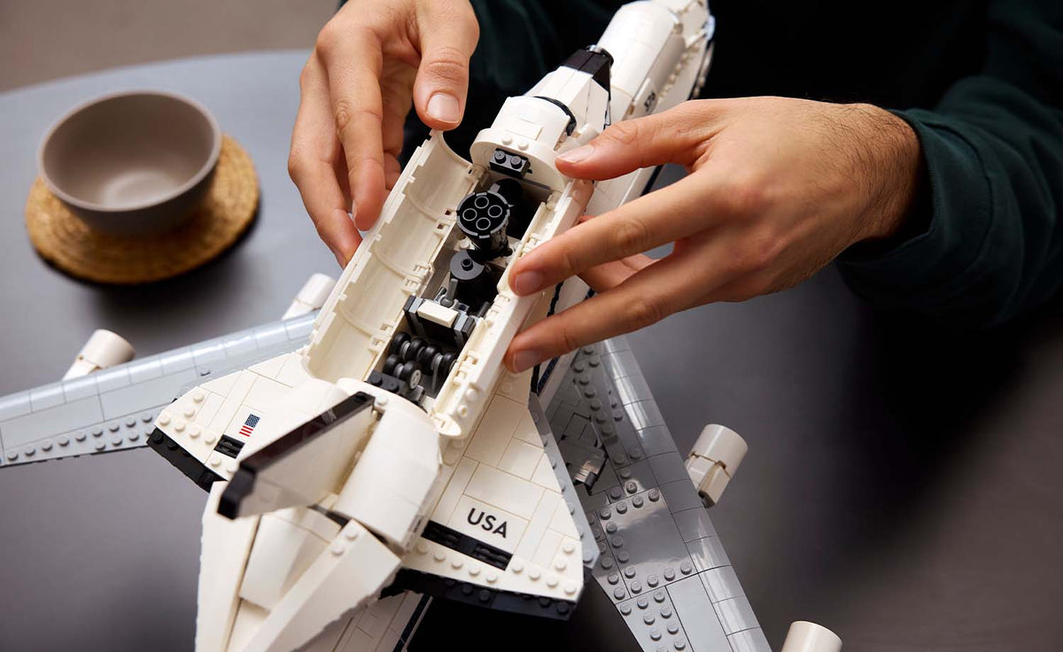 LEGO ICONS Shuttle Carrier Aircraft 10360
