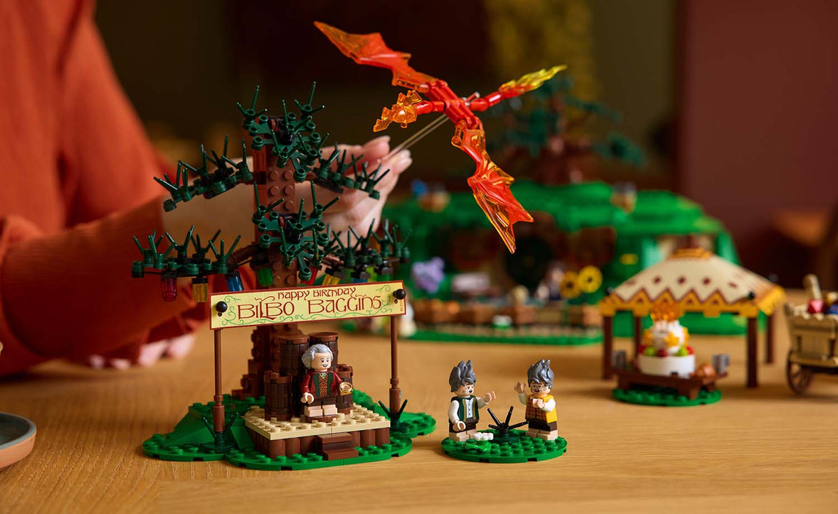 LEGO ICONS The Lord of the Rings: The Shire 10354