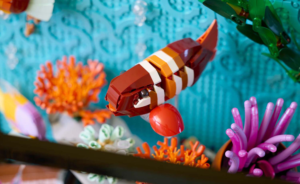 LEGO ICONS Tropical Aquarium 10366